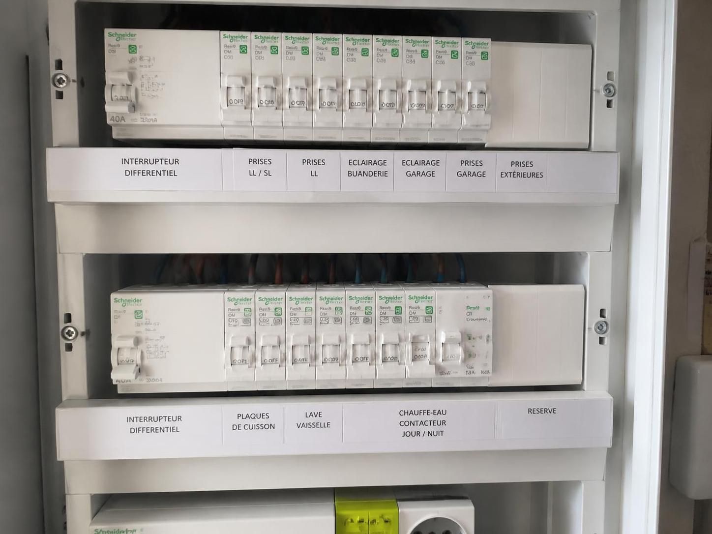 Chauffe-eau en marche forcée : sécurité et impact sur la consommation énergétique 2 découvrez comment le chauffe-eau en marche forcée assure la sécurité tout en affectant la consommation énergétique et apprenez à optimiser son usage pour économiser l'énergie.